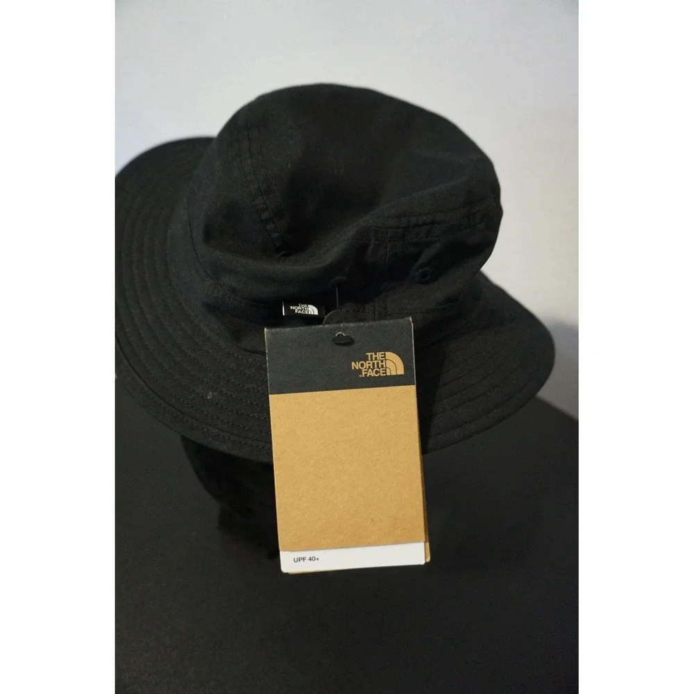 The North Face Kid's Black Bucket Hat NWT Size Medium UPF 40+